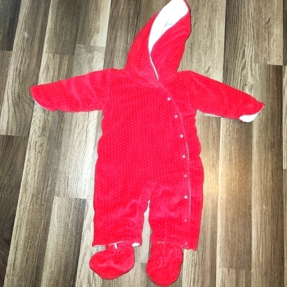 Mon Caramel Red Winter Suit Size 12 Mo with Removable Feet.Minky